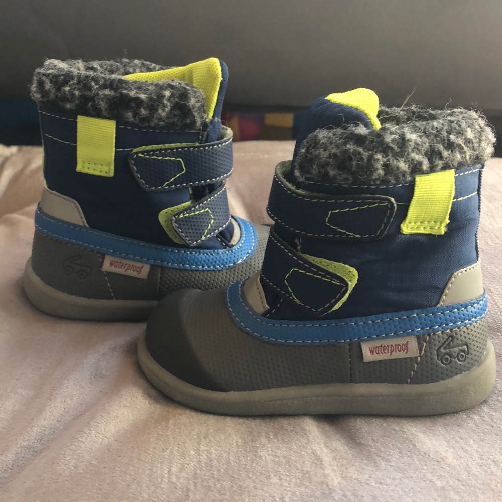 See Kai Run Waterproof Boots, NEVER WORN